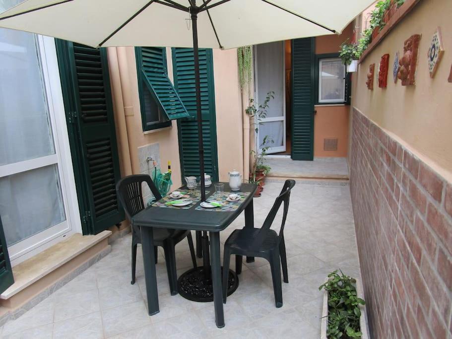Il Piccolo Eden - Private Garden Apartment Livorno Exterior photo